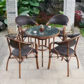 Bàn cafe sân vườn, nhôm đúc kết hợp mặt kính tròn