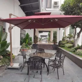 Ô Lệch Tâm Khung Nhôm Cao Cấp 3x3m – Chống Nắng, Chống Gỉ, Xoay 360° Sang Trọng Cho Sân Vườn